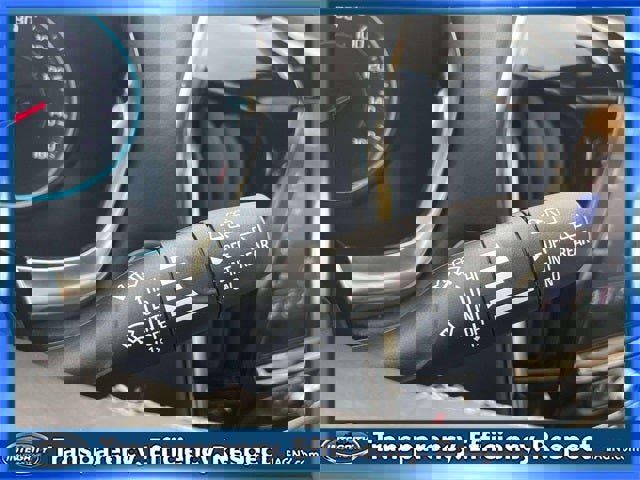 Used 2023 Chevrolet Traverse RS image 26