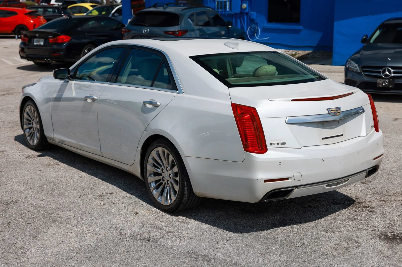 Used 2015 Cadillac CTS Luxury RWD image 4