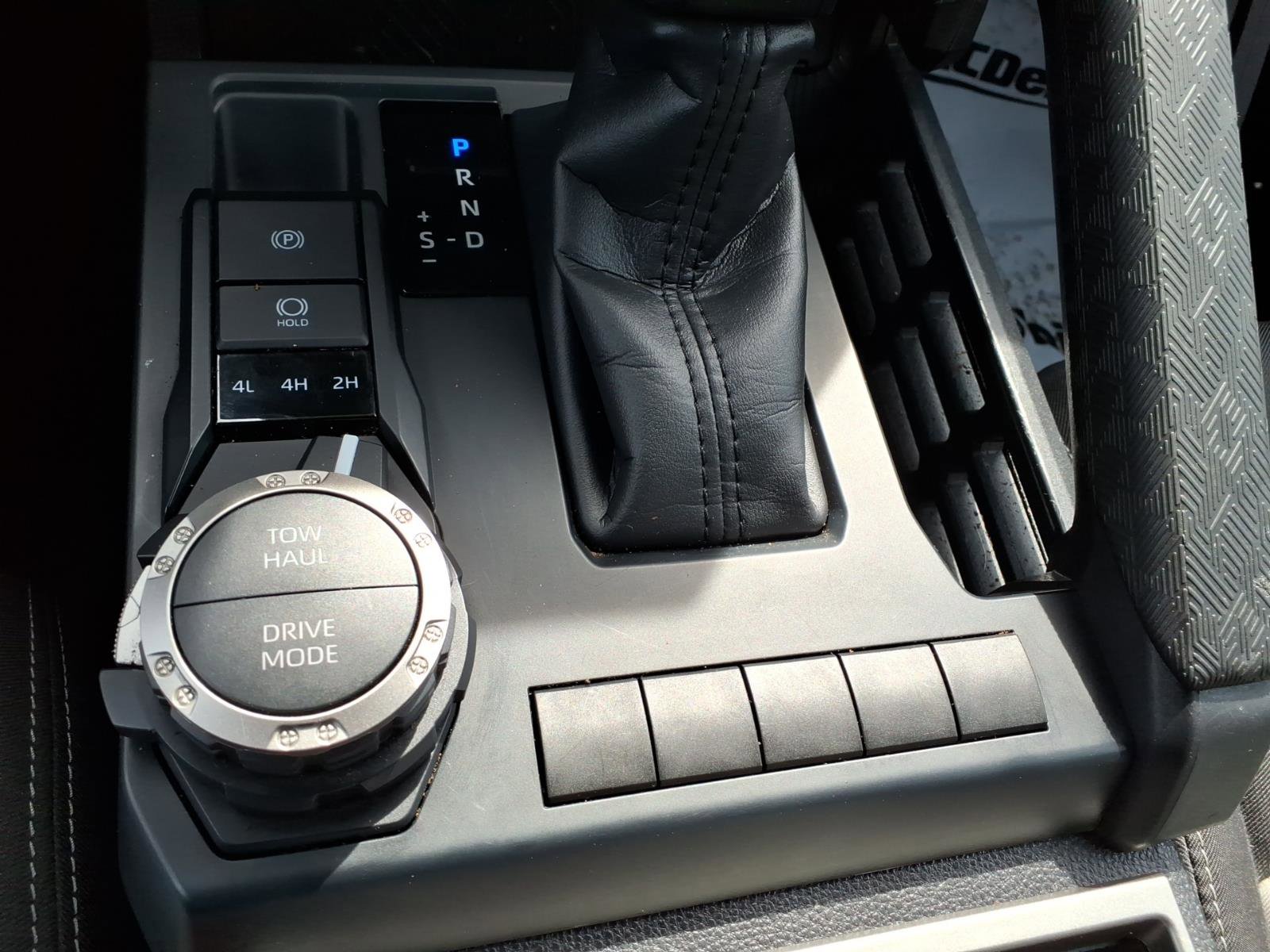 Used 2025 Toyota Tacoma TRD Sport image 24