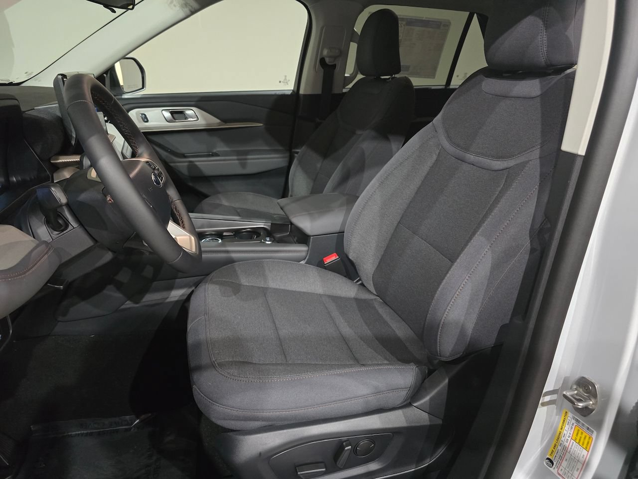 New 2026 Ford Explorer Active AWD/4WD image 20