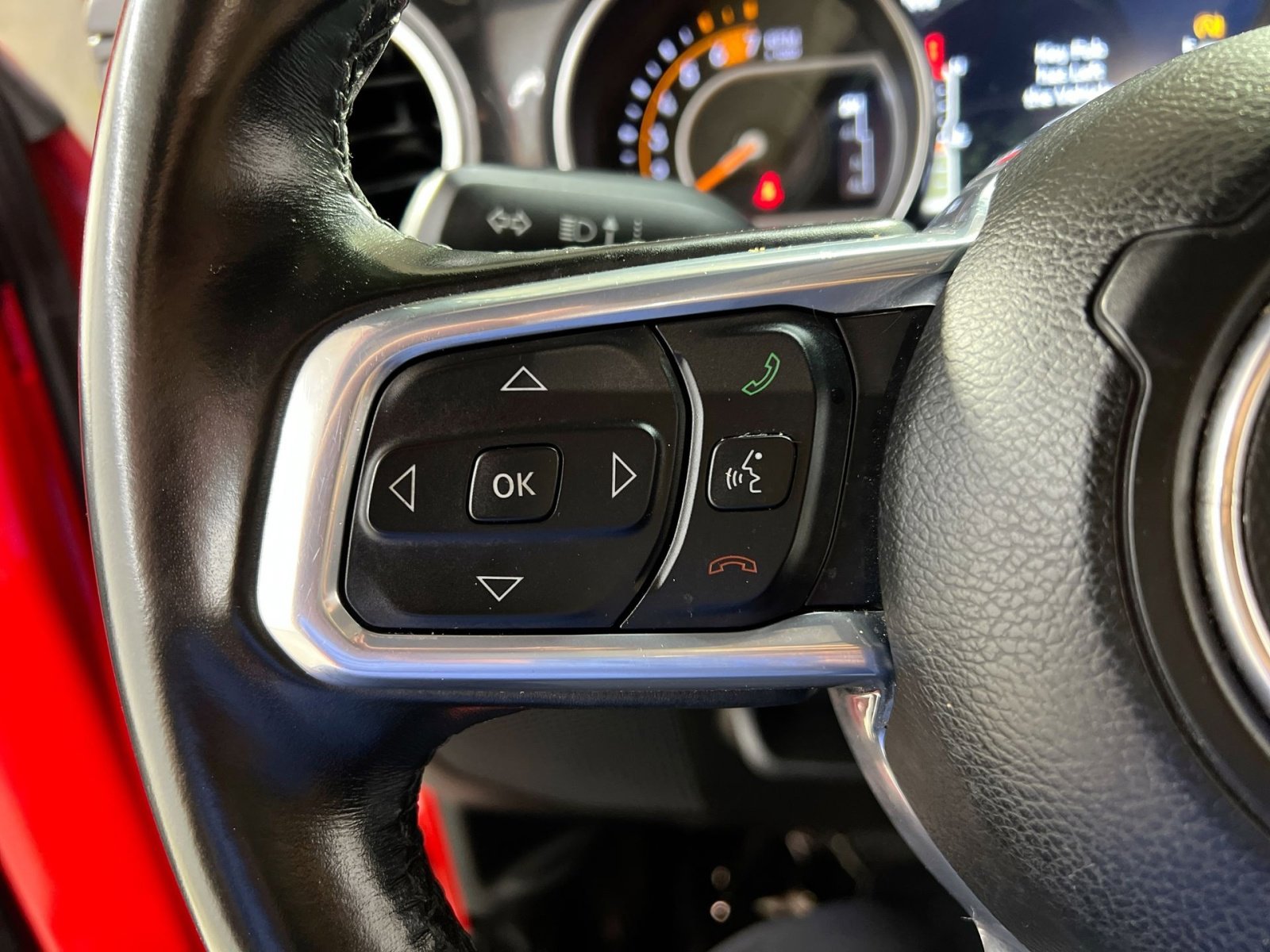 Used 2021 Jeep Wrangler Unlimited Sahara image 37