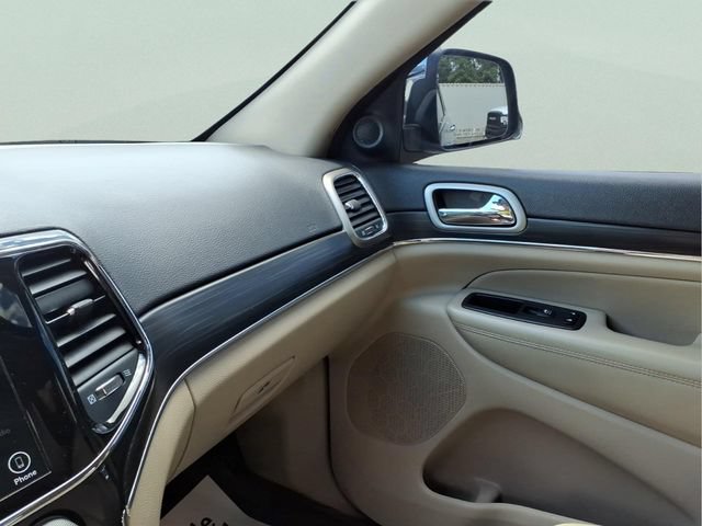 Used 2021 Jeep Grand Cherokee Limited AWD/4WD image 26