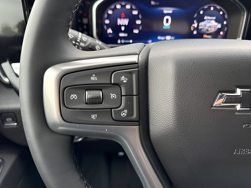 Used 2026 Chevrolet Silverado 1500 RST w/ RST Select Package AWD/4WD image 15