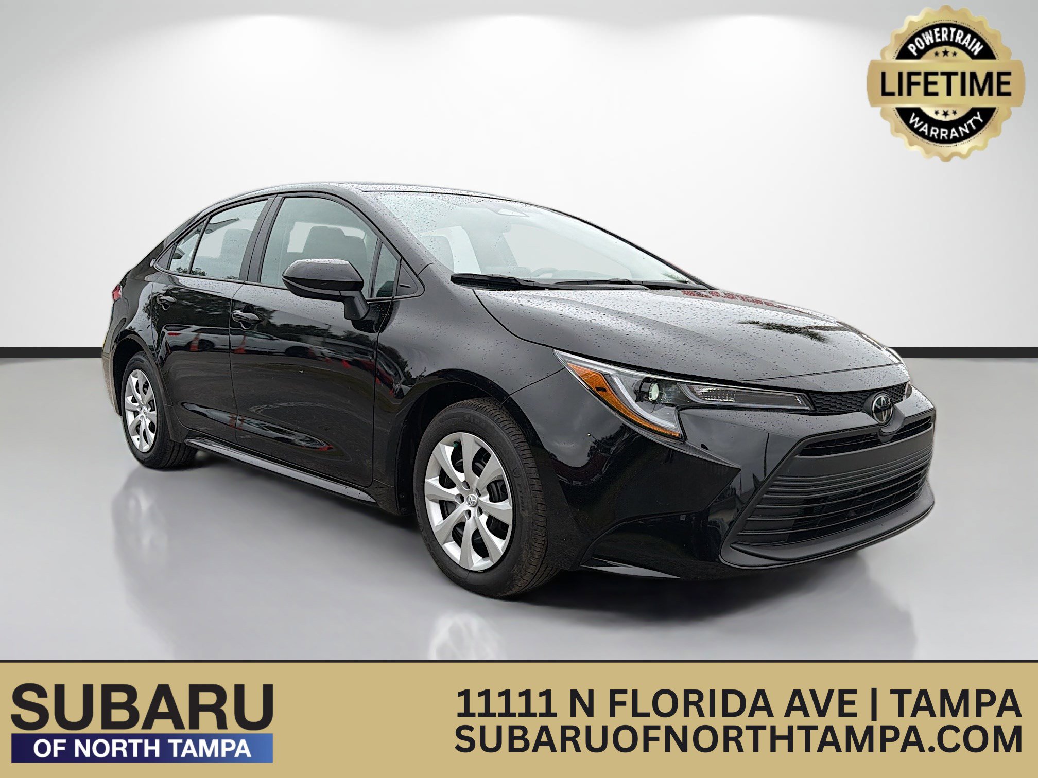 Used 2025 Toyota Corolla LE image 1