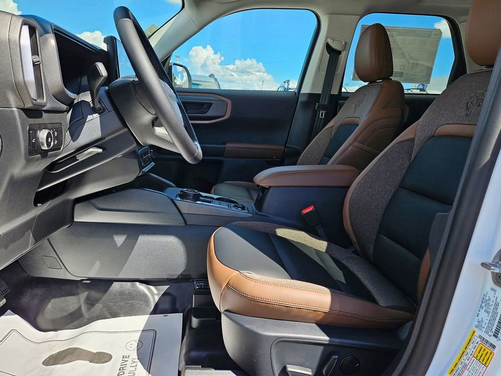 New 2025 Ford Bronco Sport Outer Banks w/ Sasquatch Outer Banks Package image 10