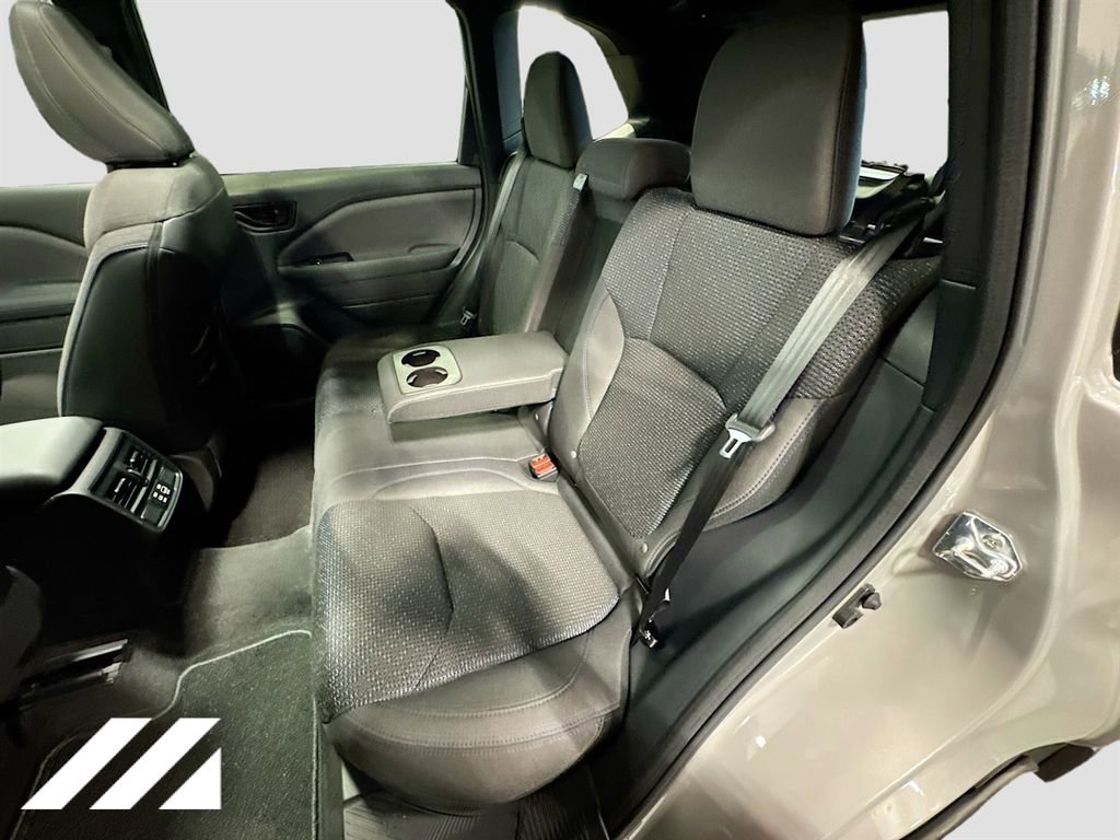 Certified 2026 Subaru Forester Premium AWD/4WD image 25