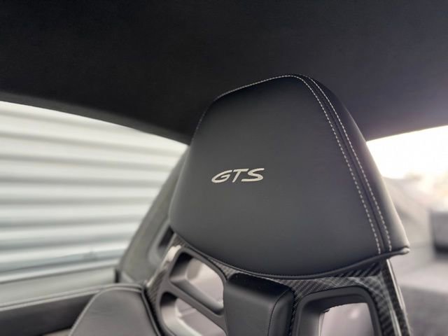 Used 2024 Porsche 911 Carrera GTS image 32