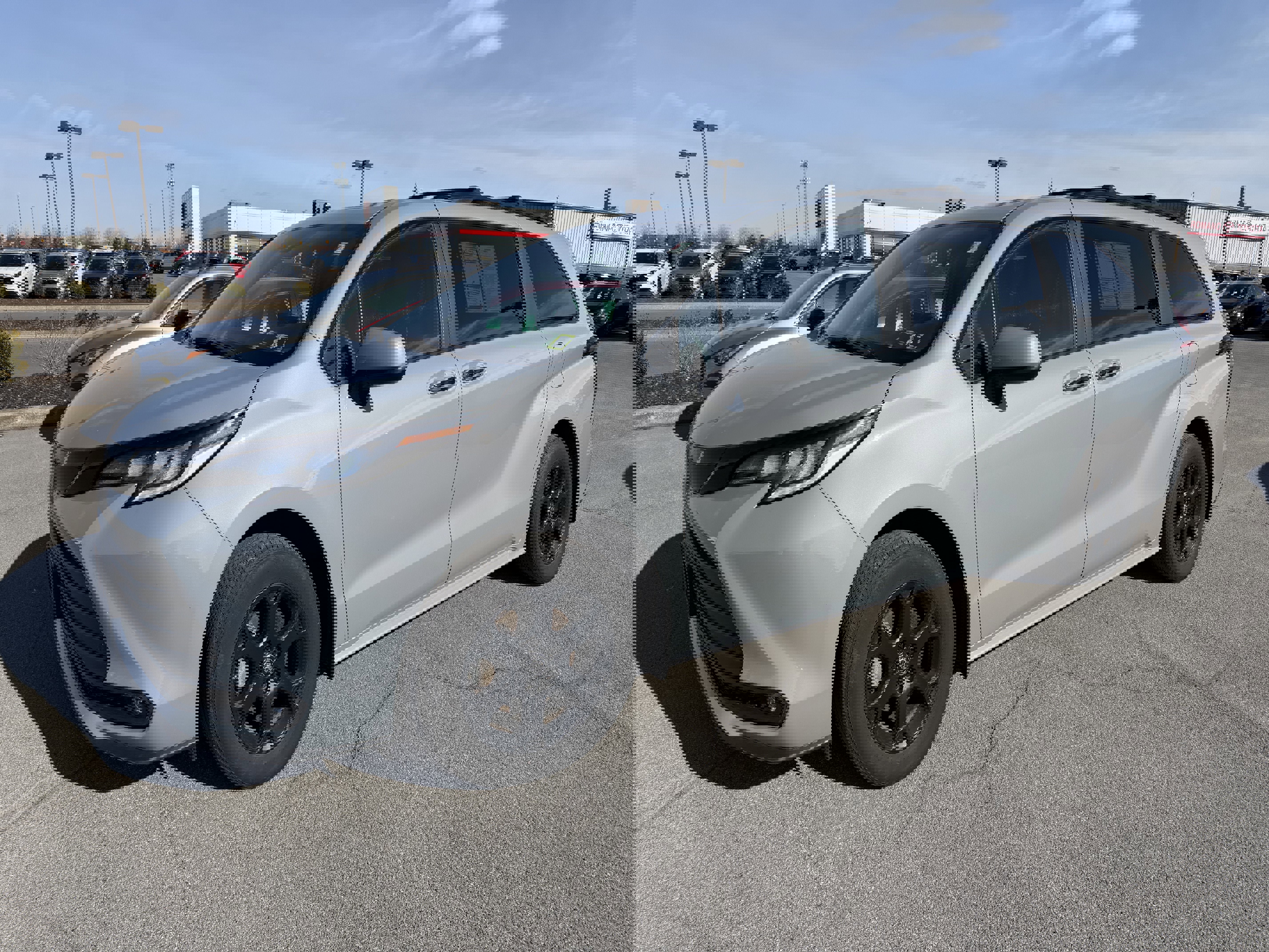 Used 2025 Toyota Sienna XLE Woodland Edition image 4