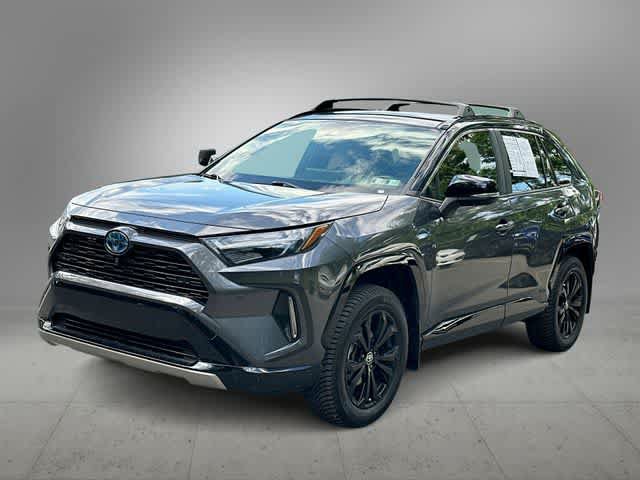 Used 2022 Toyota RAV4 XSE AWD/4WD image 1