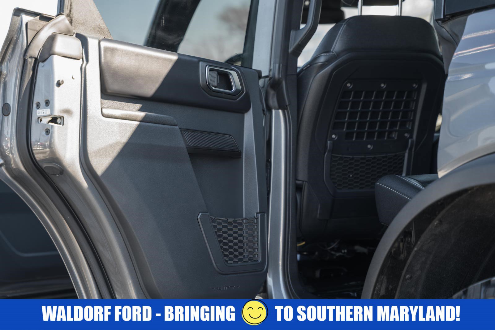 Used 2025 Ford Bronco Badlands image 39