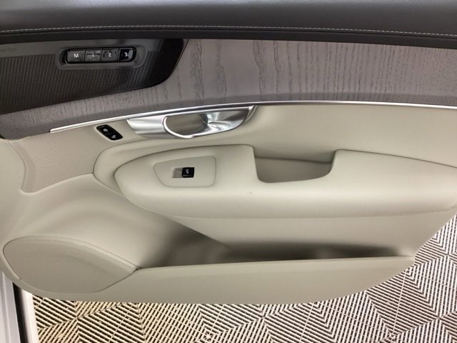 New 2026 Volvo XC90 B6 Ultra image 20