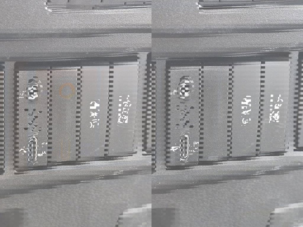 New 2025 Chevrolet Low Cab Forward 4500 XD image 13