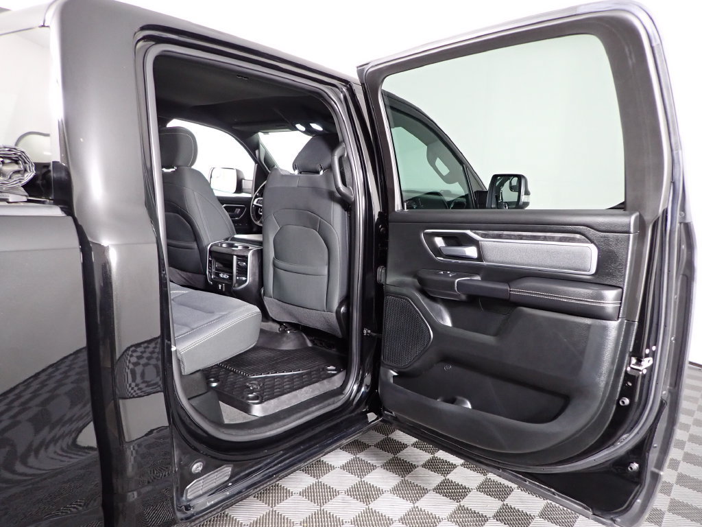 Used 2021 RAM 1500 Big Horn AWD/4WD image 32
