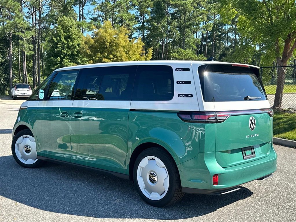 New 2025 Volkswagen ID. Buzz 1st Edition image 8