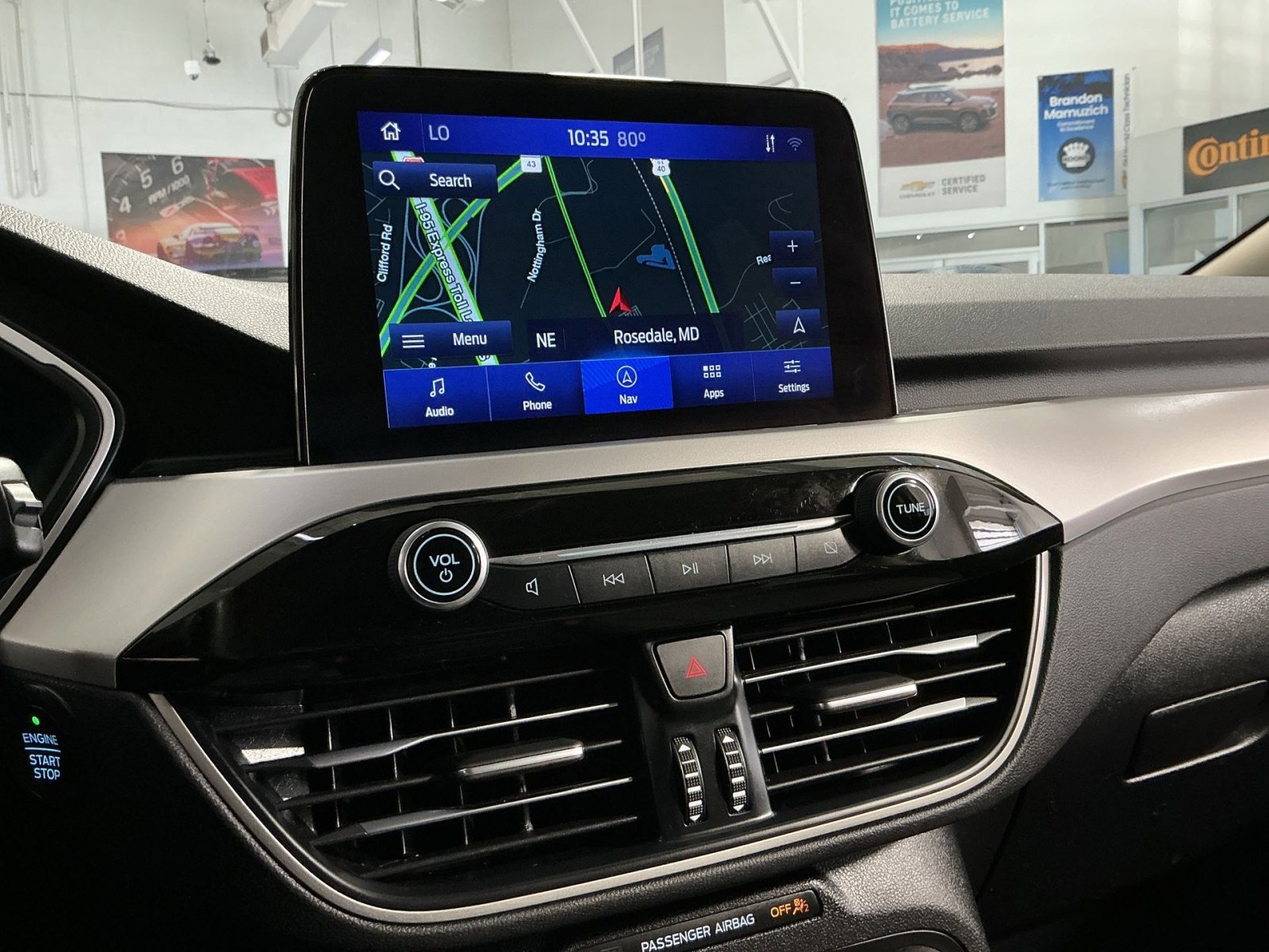 Used 2020 Ford Escape SE image 28