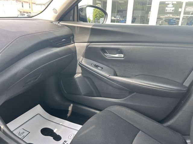 Used 2023 Nissan Sentra SV FWD image 25