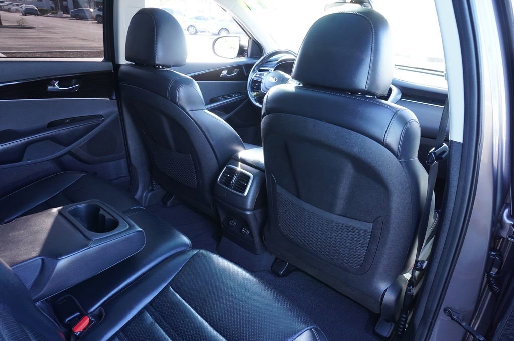 Used 2019 Kia Sorento EX image 10