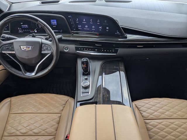 Used 2023 Cadillac Escalade Premium Luxury w/ Performance Package image 17