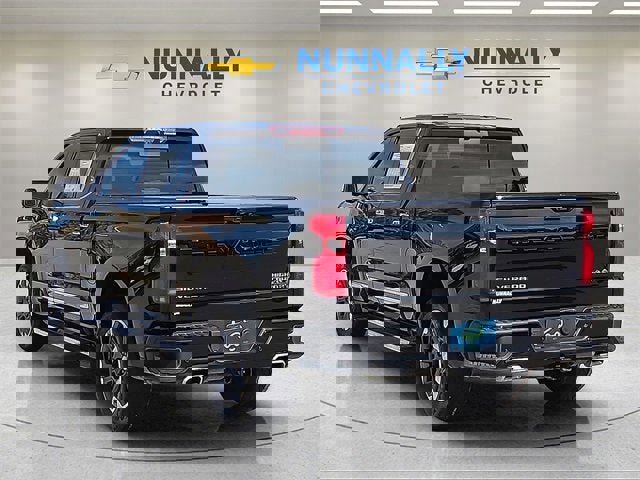 Certified 2024 Chevrolet Silverado 1500 High Country w/ Technology Package image 3