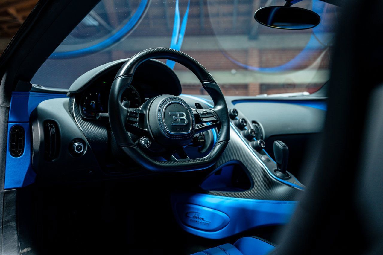 Used 2023 Bugatti Chiron Super Sport image 18