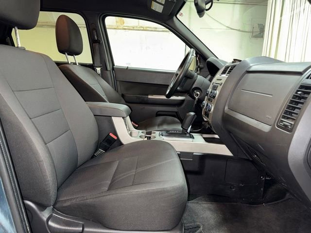 Used 2011 Ford Escape XLT w/ Class II Trailer Tow Pkg AWD/4WD image 21