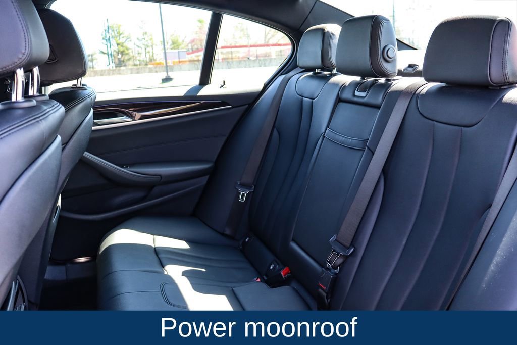 Used 2019 BMW 530i xDrive w/ Convenience Package image 12