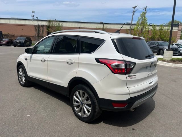 Used 2018 Ford Escape Titanium AWD/4WD image 28