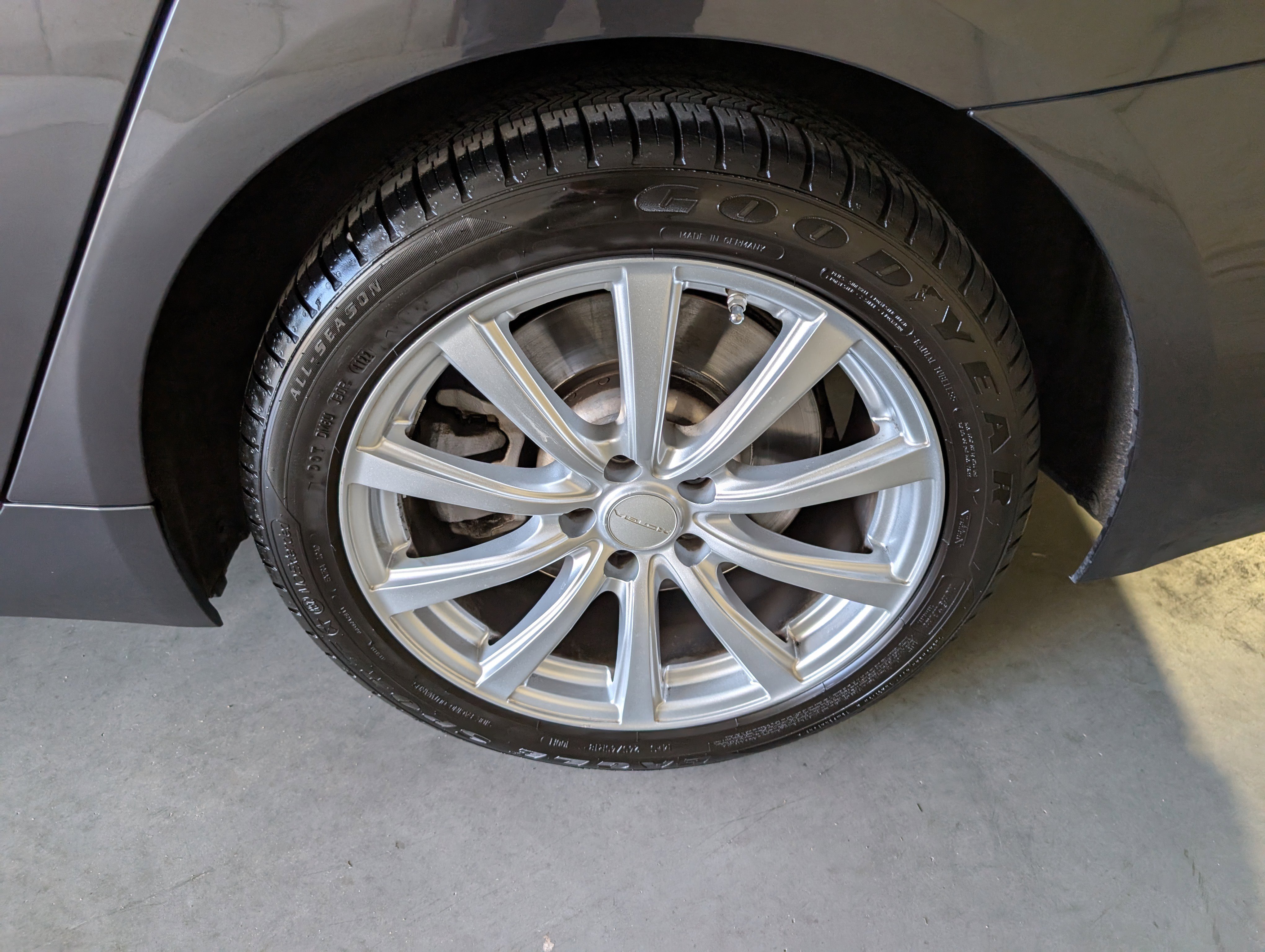 Used 2021 BMW 540i xDrive w/ Premium Package image 15