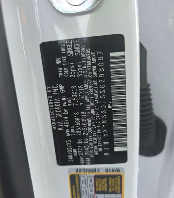 Certified 2025 Kia Sportage EX FWD image 17