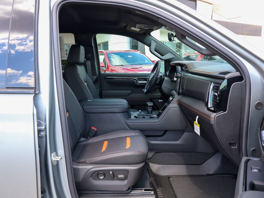 New 2026 GMC Sierra 1500 AT4 w/ AT4 Premium Package AWD/4WD image 32