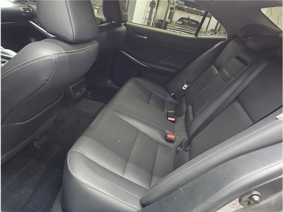 Used 2014 Lexus IS 350 w/ Navigation Package image 14