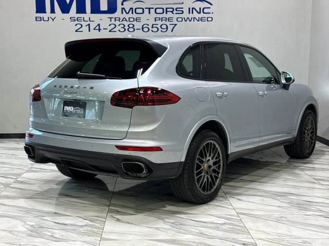 Used 2017 Porsche Cayenne Platinum Edition AWD/4WD image 6