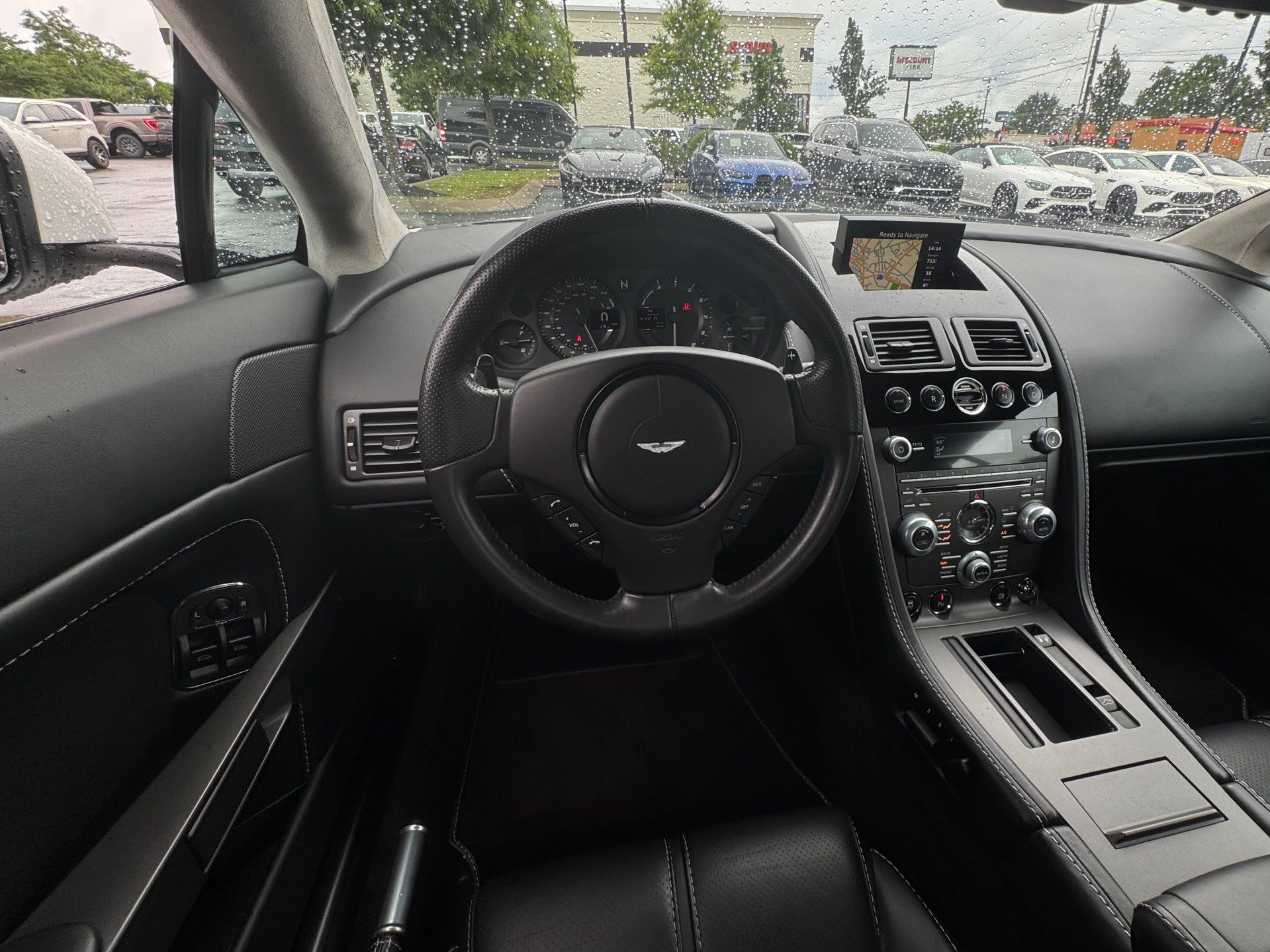 Used 2015 Aston Martin V8 Vantage GT RWD image 11