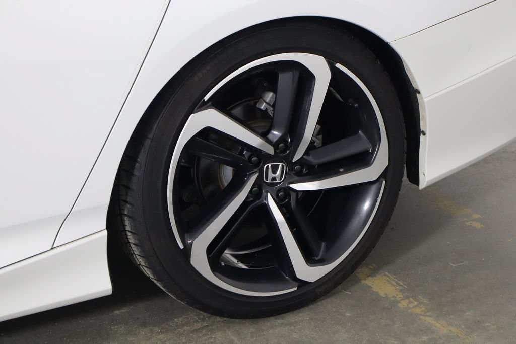 Used 2018 Honda Accord Sport image 37