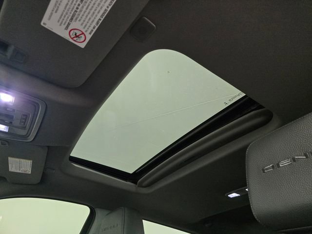 Used 2023 GMC Sierra 3500 Denali w/ Denali Black Diamond Edition AWD/4WD image 29