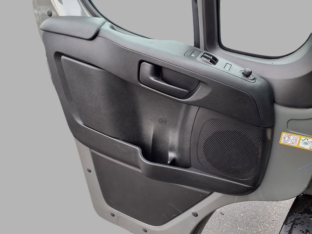 New 2026 RAM ProMaster 2500 w/ Convenience Group image 19