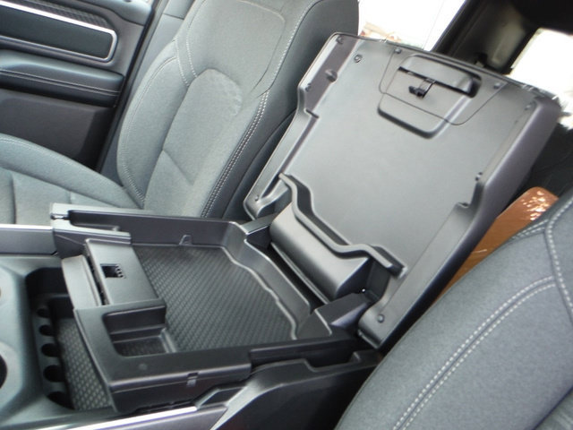 New 2027 RAM 1500 4x4 Crew Cab image 24