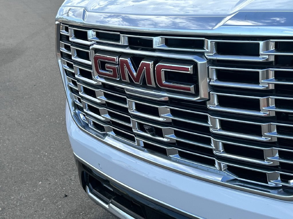 New 2026 GMC Yukon Denali AWD/4WD image 31