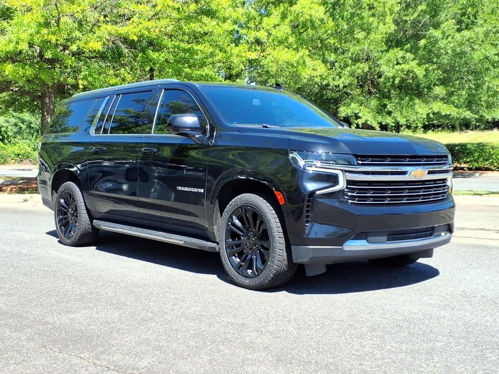 Certified 2021 Chevrolet Suburban LT AWD/4WD image 1