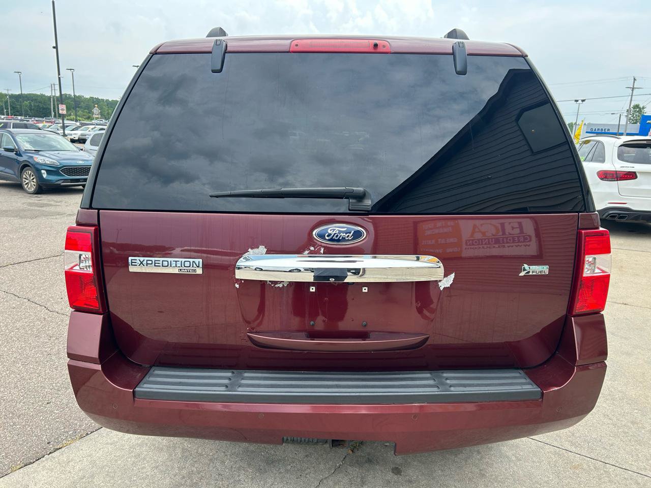 Used 2012 Ford Expedition Limited AWD/4WD image 6