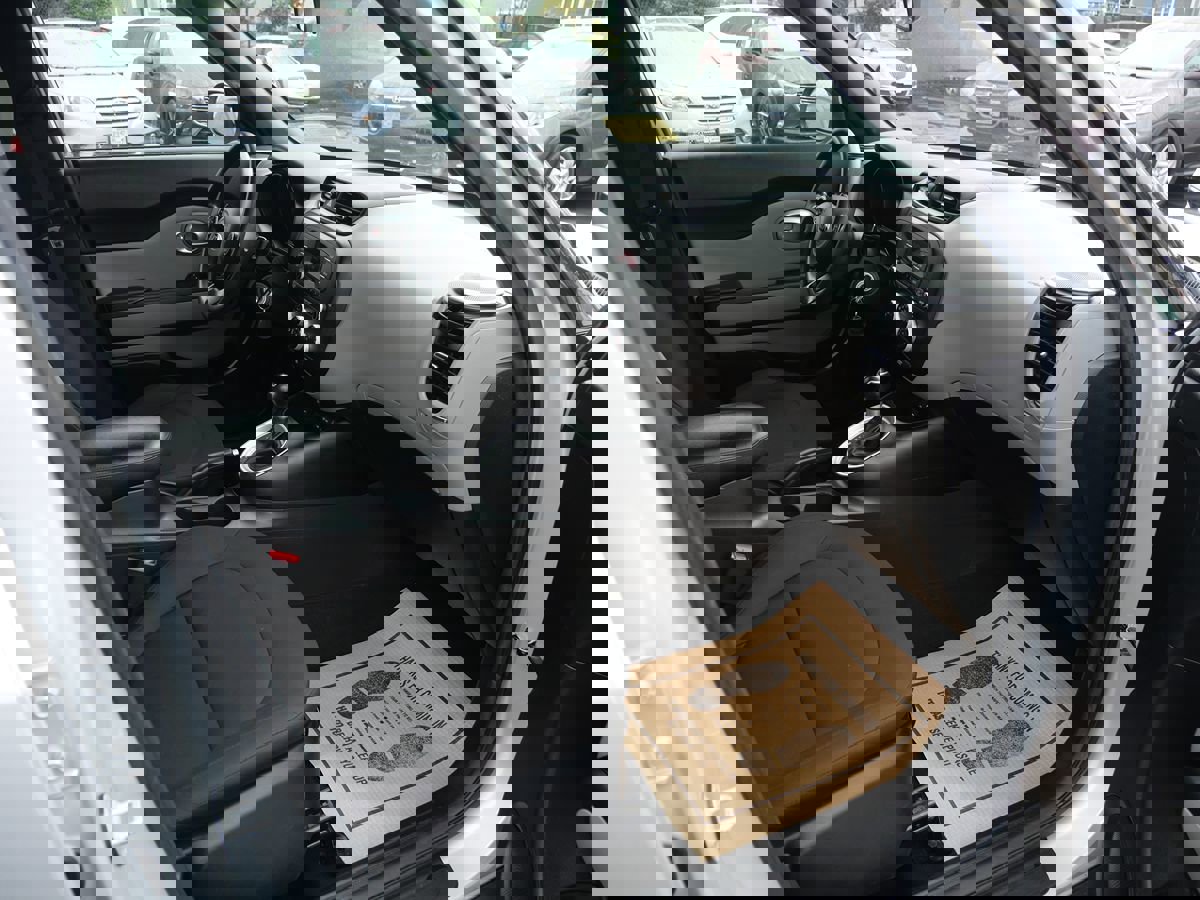 Used 2015 Kia Soul image 15