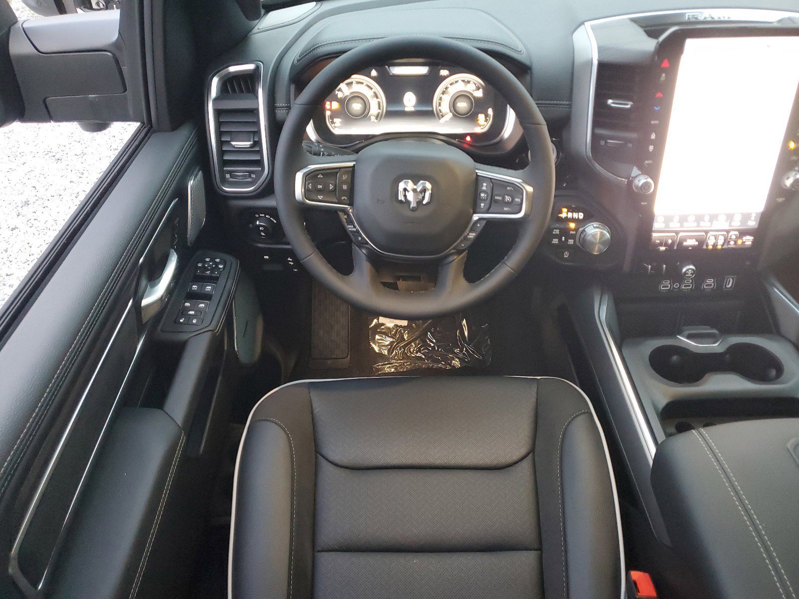 New 2026 RAM 1500 Laramie image 14