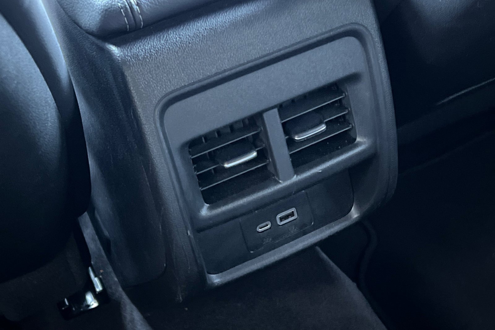 Certified 2024 Cadillac XT4 Premium Luxury image 44