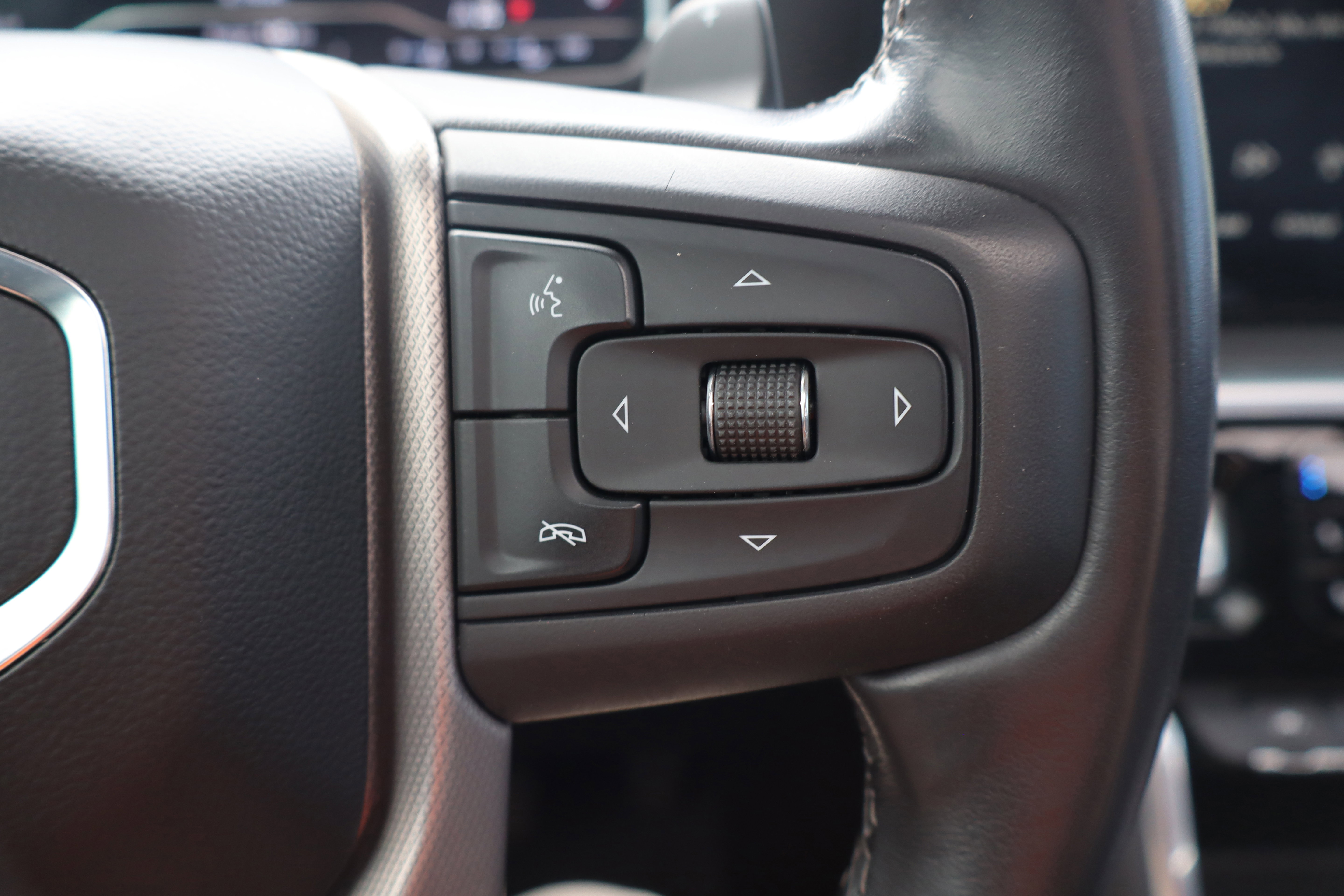 Used 2022 GMC Sierra 1500 Denali AWD/4WD image 16