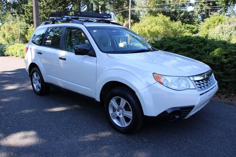 Used 2011 Subaru Forester 2.5X AWD/4WD image 2