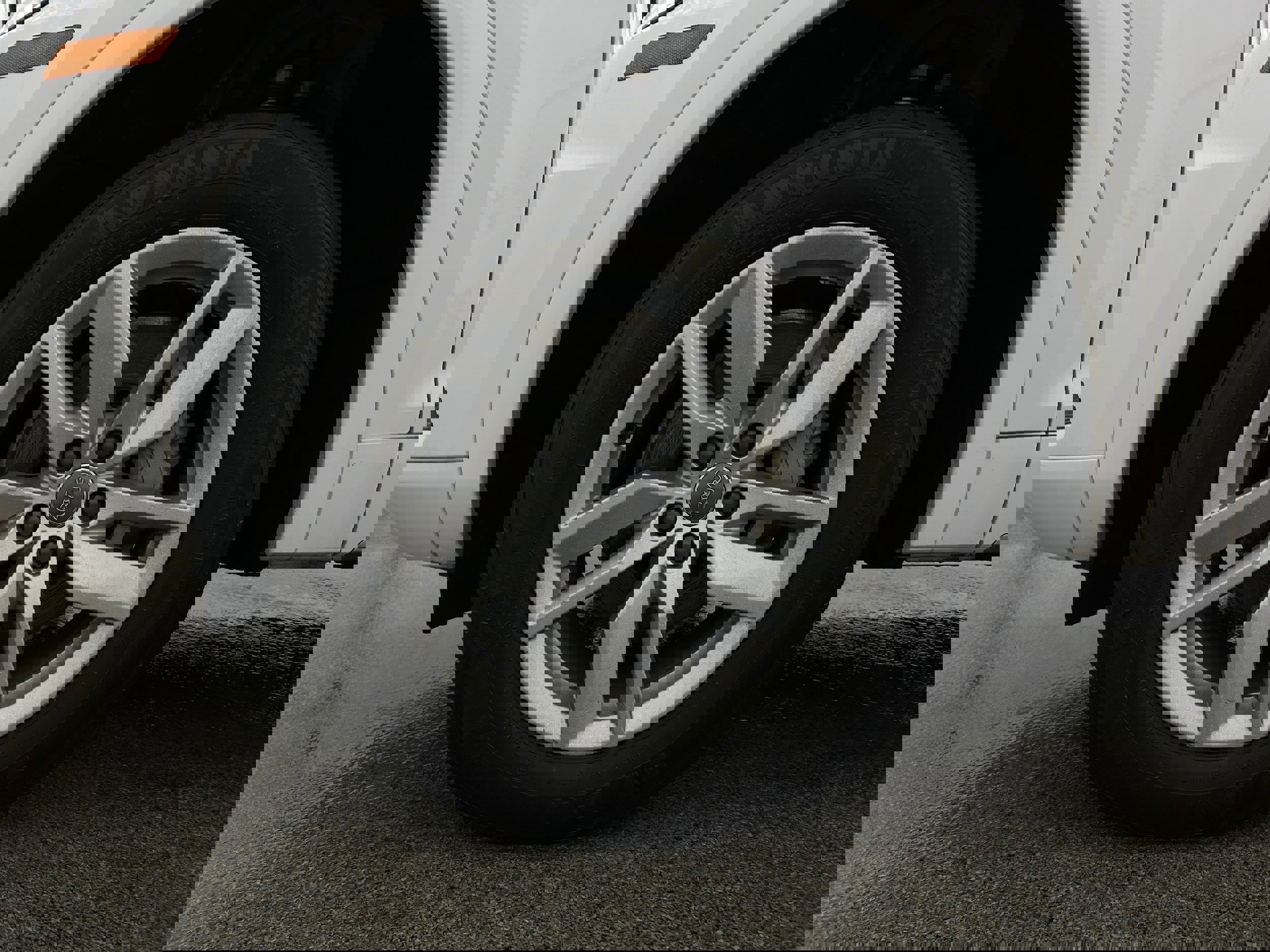 Used 2020 Audi Q5 2.0T Premium w/ Convenience Package image 38