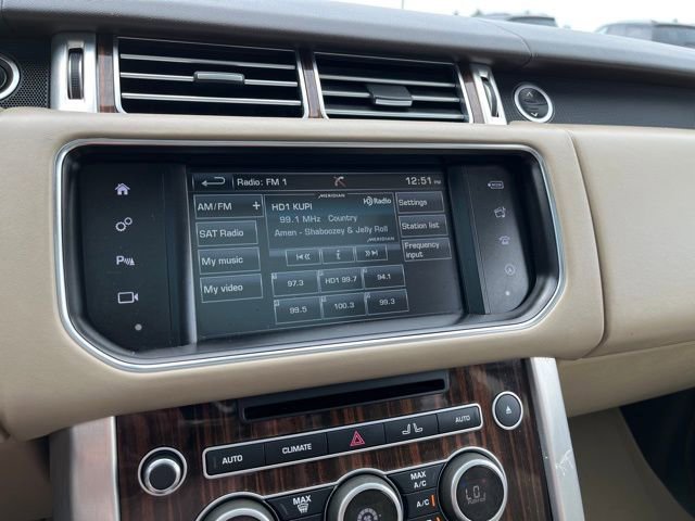 Used 2016 Land Rover Range Rover Supercharged AWD/4WD image 39