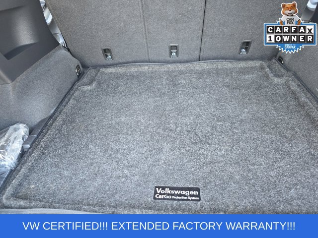 Used 2024 Volkswagen Tiguan SE w/ Panoramic Sunroof Package AWD/4WD image 10
