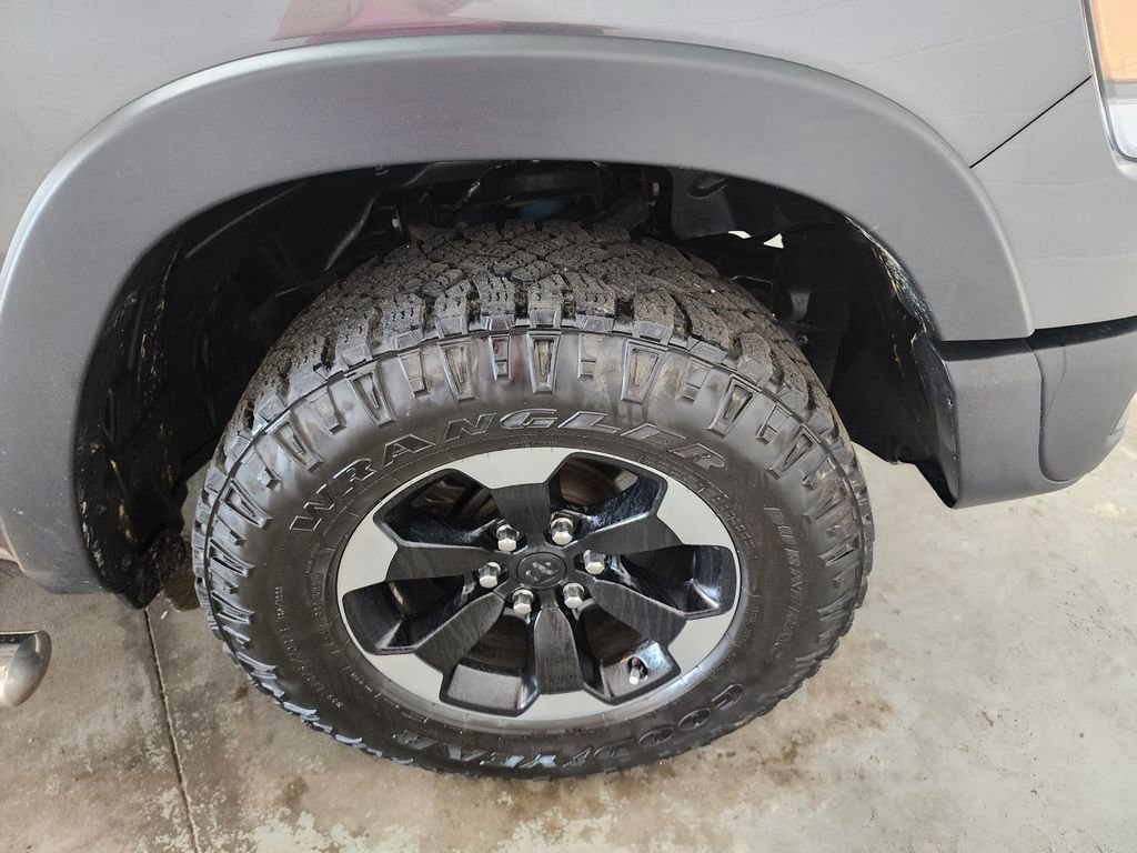 Used 2020 RAM 1500 Rebel AWD/4WD image 36