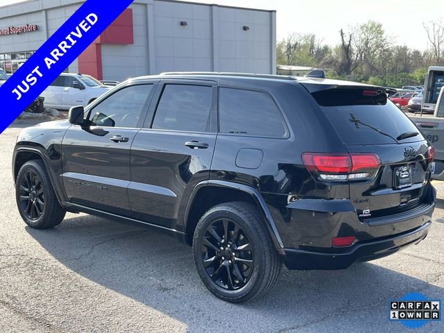 Certified 2022 Jeep Grand Cherokee Laredo X image 5
